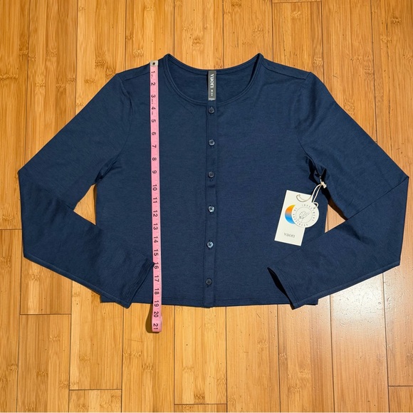 Vuori Women's Blue Cowl Neck Sweater - Picture 10 of 14